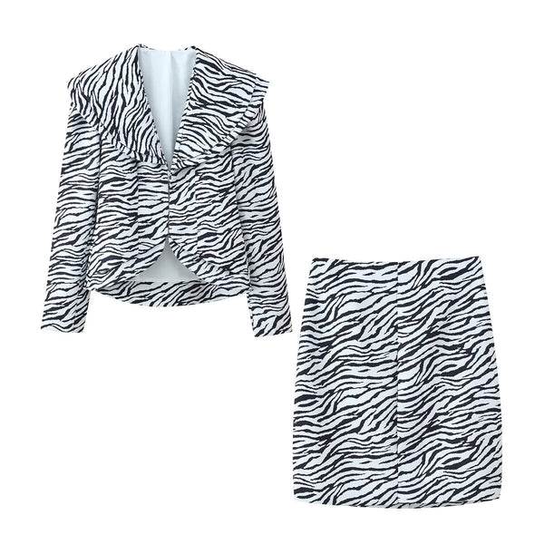 Urban Relaxed Zebra Collar Set - Black