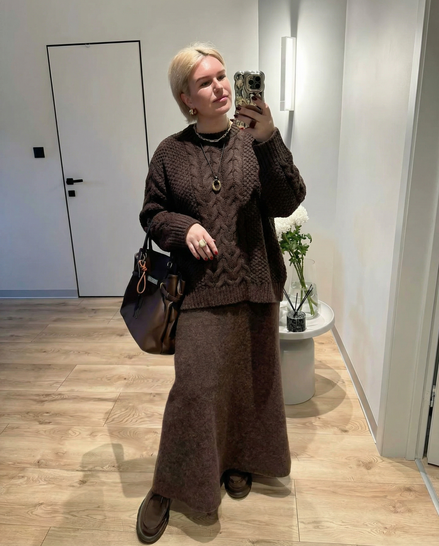 Essential Cable-Knit Sweater - Brown