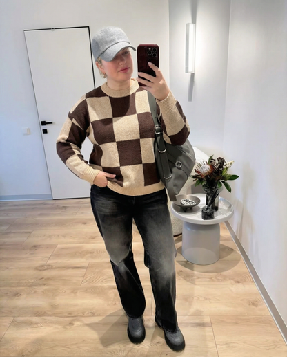 Vintage Checkerboard Sweater - Brown